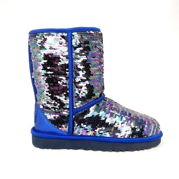 Ugg Classic Short Boots Sequin Womens Size 6 Blue Silver Mermaid Sparkle New NWT - Picture 2 of 15